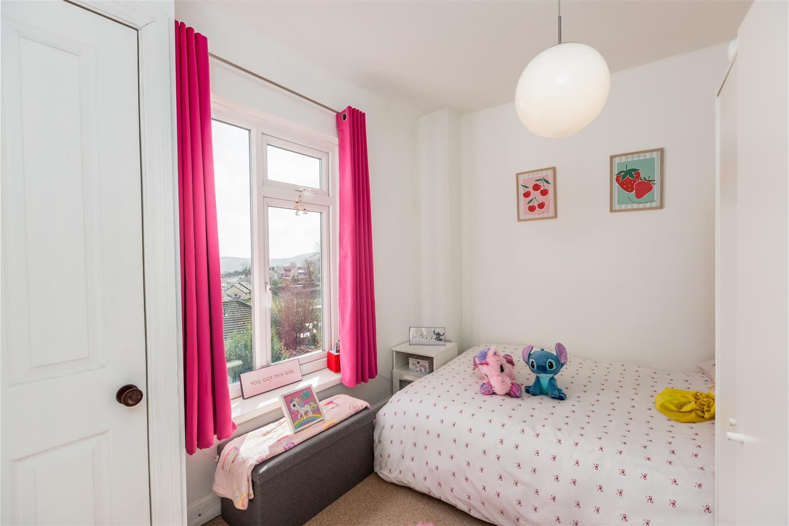 Vicarage Road, Morriston, Swansea, SA6 6DJ